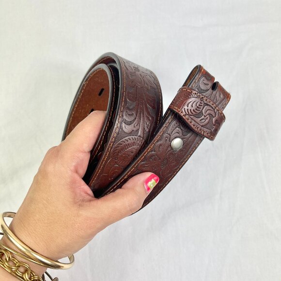 Wrangler Genuine Leather Embossed Design Belt No Buckle 38-40 - Picture 7 of 7